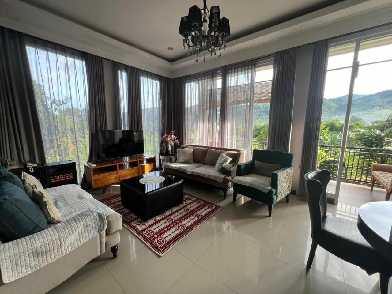 Avilla Puncak Exterior foto