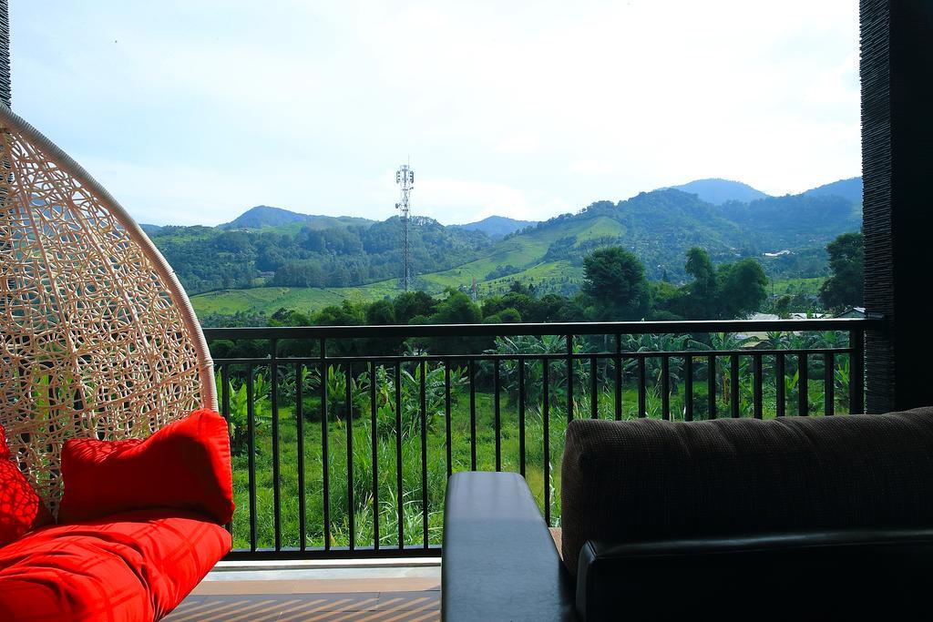 Avilla Puncak Exterior foto
