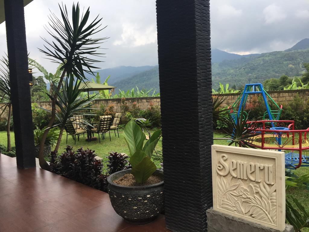 Avilla Puncak Exterior foto
